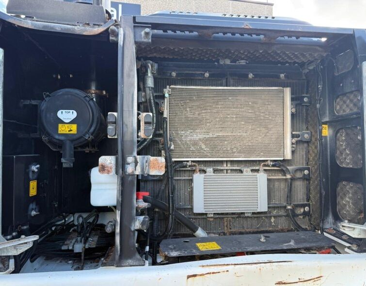 HIDROMEK  HMK 230LC-4